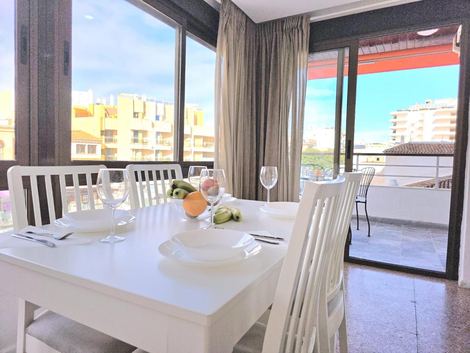 Nogalera Rainbow 2-Bedroom Apartment, Pool And Parking By Namaste Elite Torremolinos Buitenkant foto